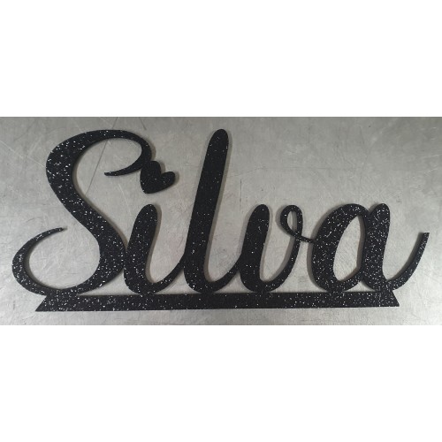 Topper ime s črto - Črna svetleča pena Topper ime s črto - Črna svetleča pena